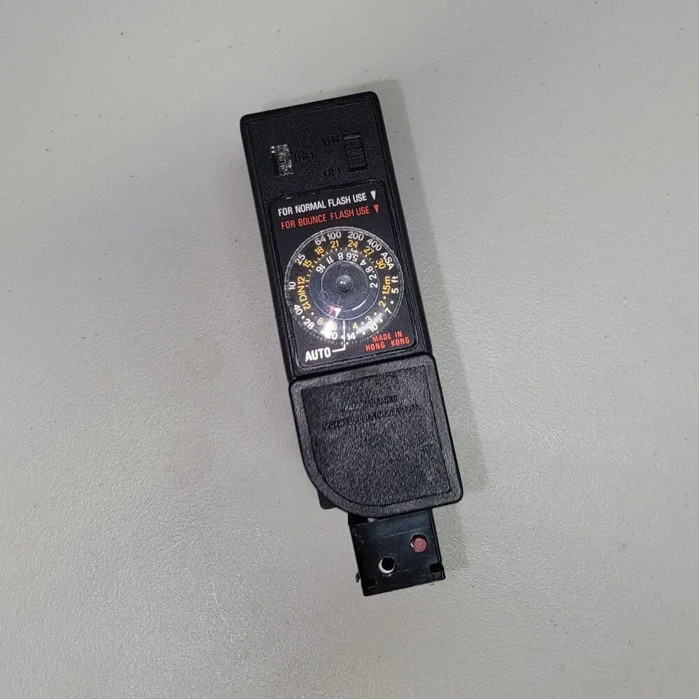 Focal 400 FLASH UNIVERSAL Bounce Type Electronic Flash 20-01-43 Untested Parts